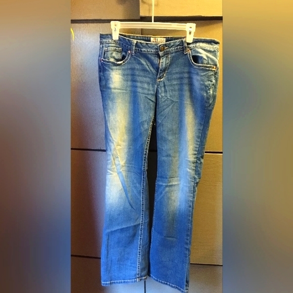 Lei by Levi's size 13  curvy jeans - Picture 1 of 5